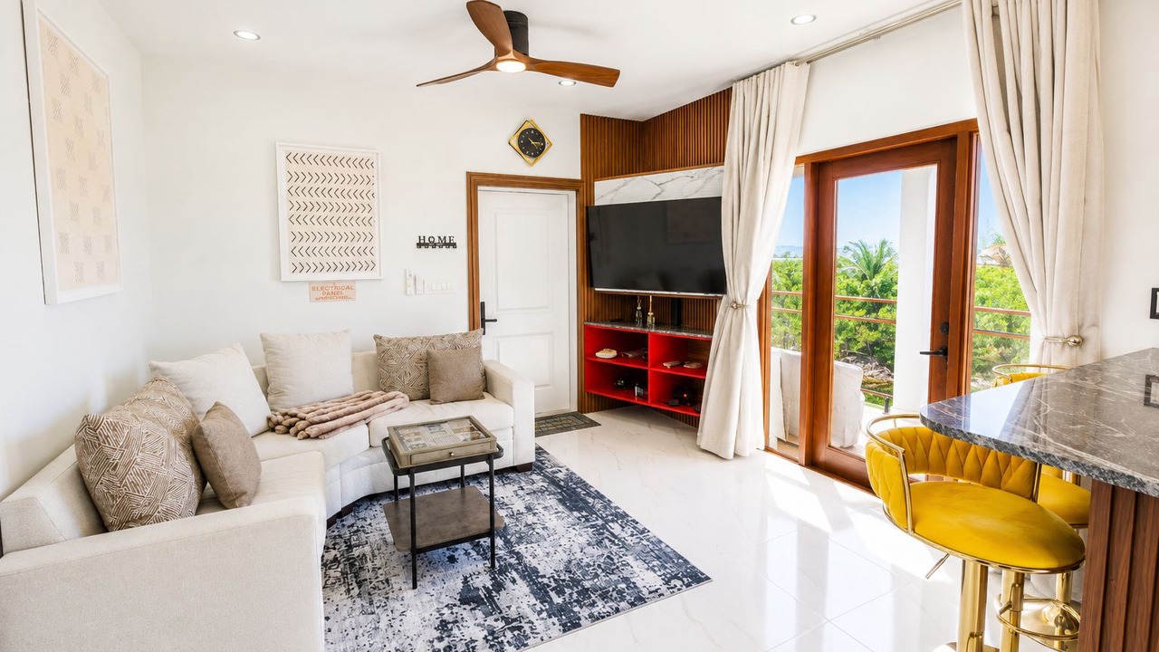 Photo of Livingroom in Discovery Bay