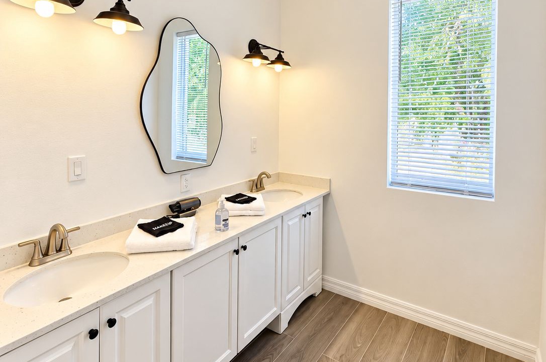 Photo of Bathroom in Discovery Bay