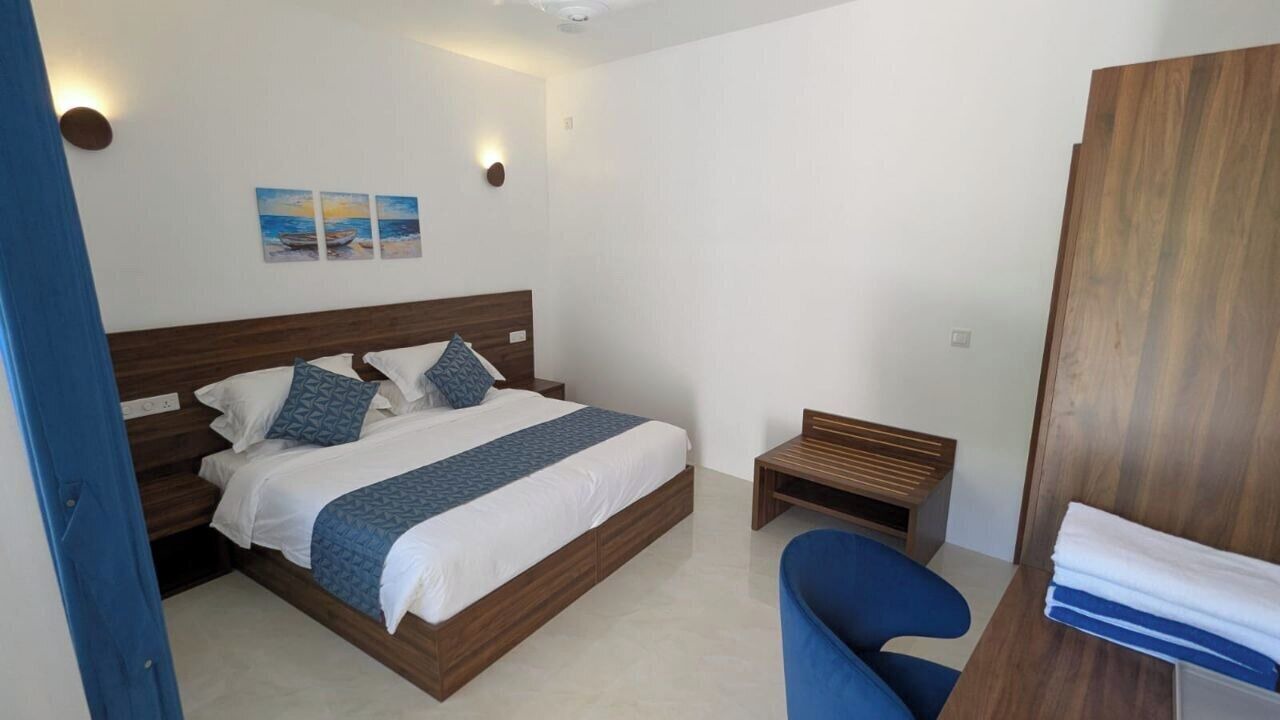 Photo of Bedroom in Omadhoo