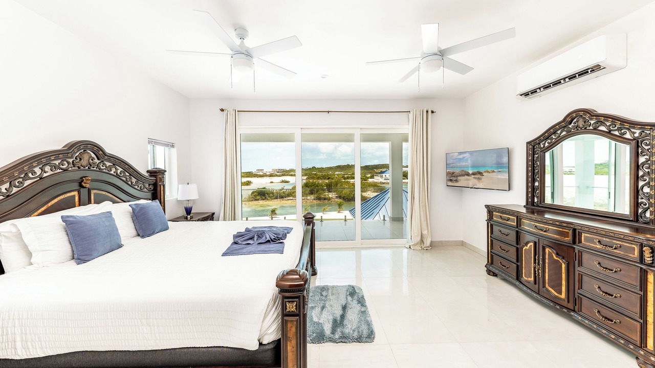 Photo of Bedroom in Cooper Jack Bay Settlement
