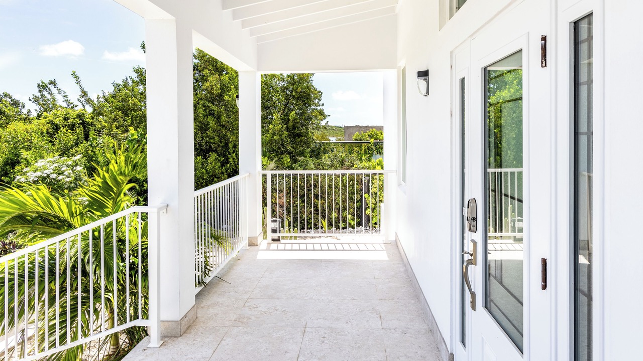Photo of Patio Balcony in Cooper Jack Bay Settlement