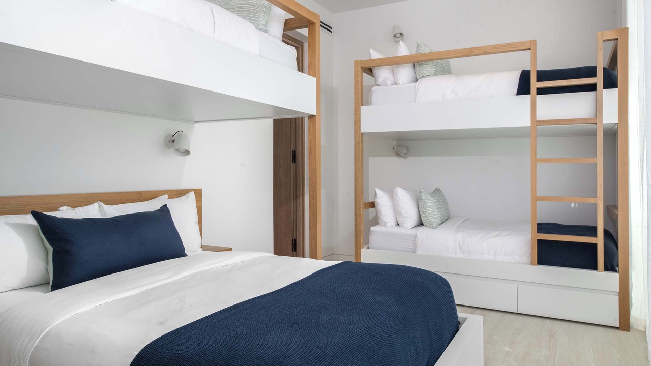 Photo of Bedroom in Leeward Settlement