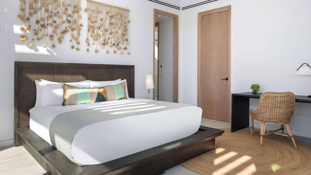Photo of Bedroom in Leeward Settlement