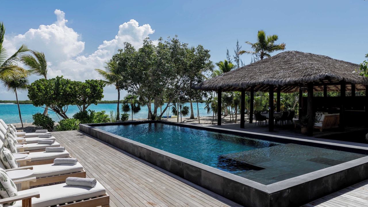 Photo of Outdoor in Leeward Settlement