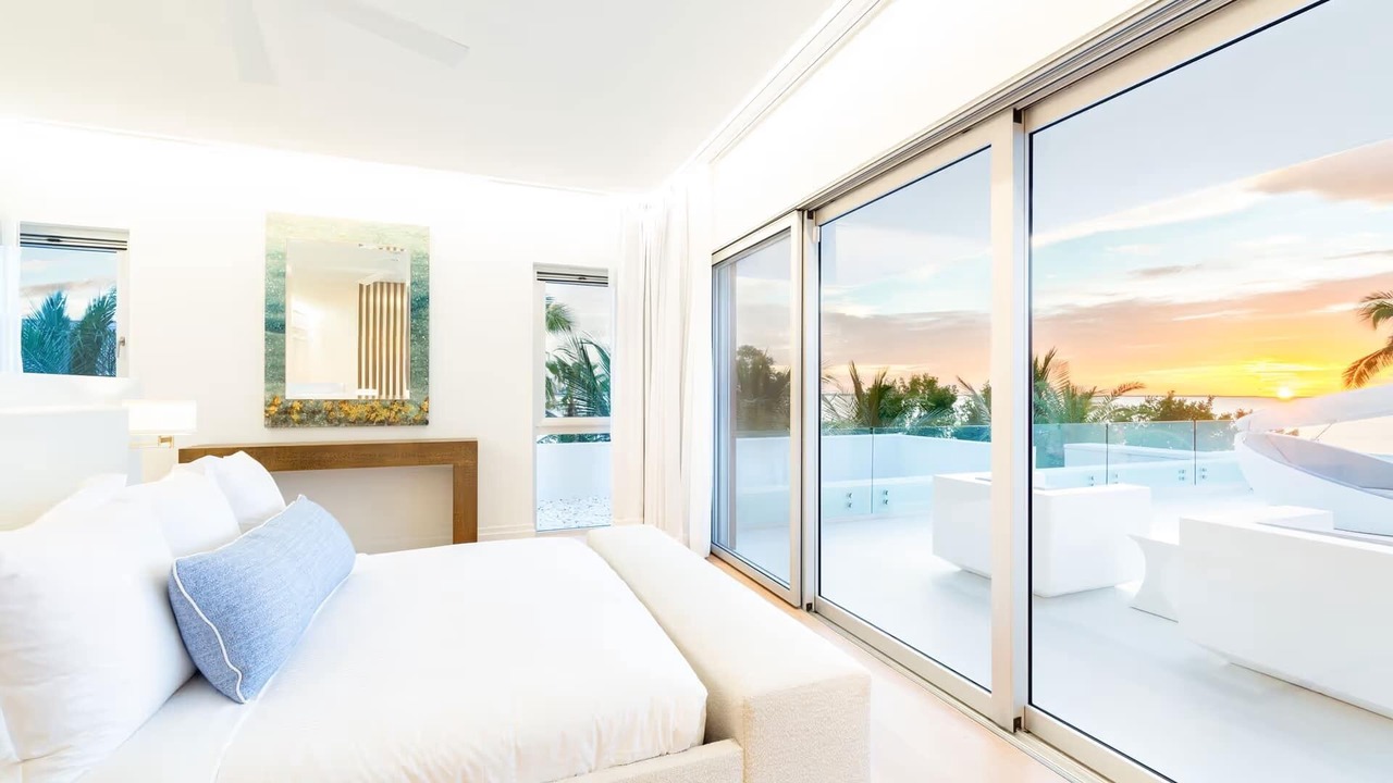 Photo of Bedroom in Leeward Settlement