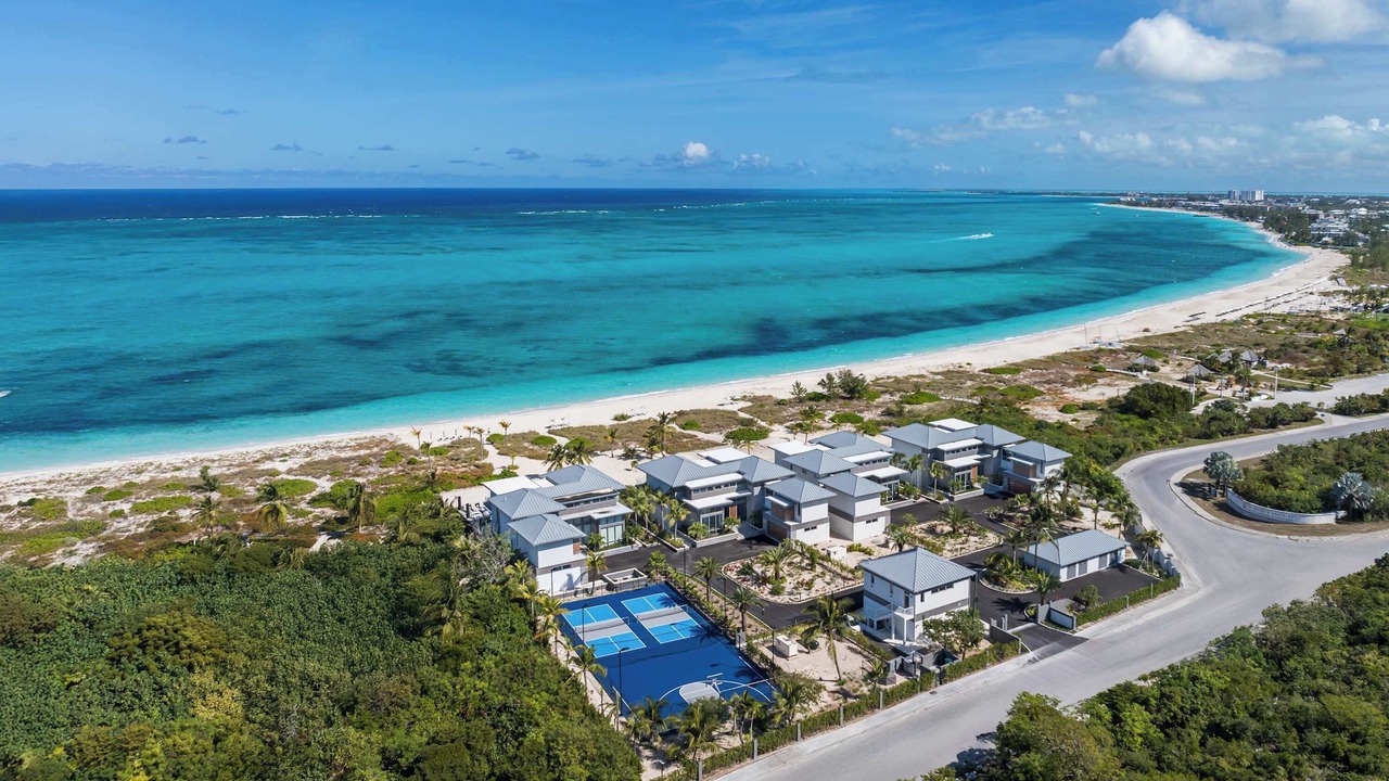 Photo of Outdoor in Grace Bay West
