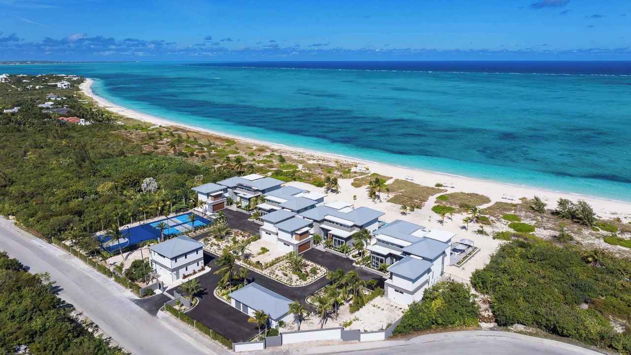 Photo of Outdoor in Grace Bay West
