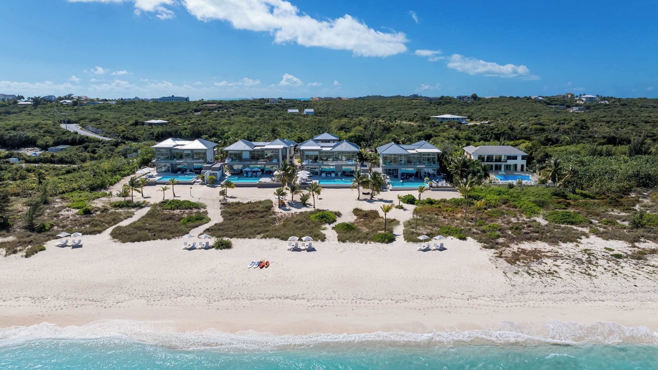 Photo of Others in Grace Bay West