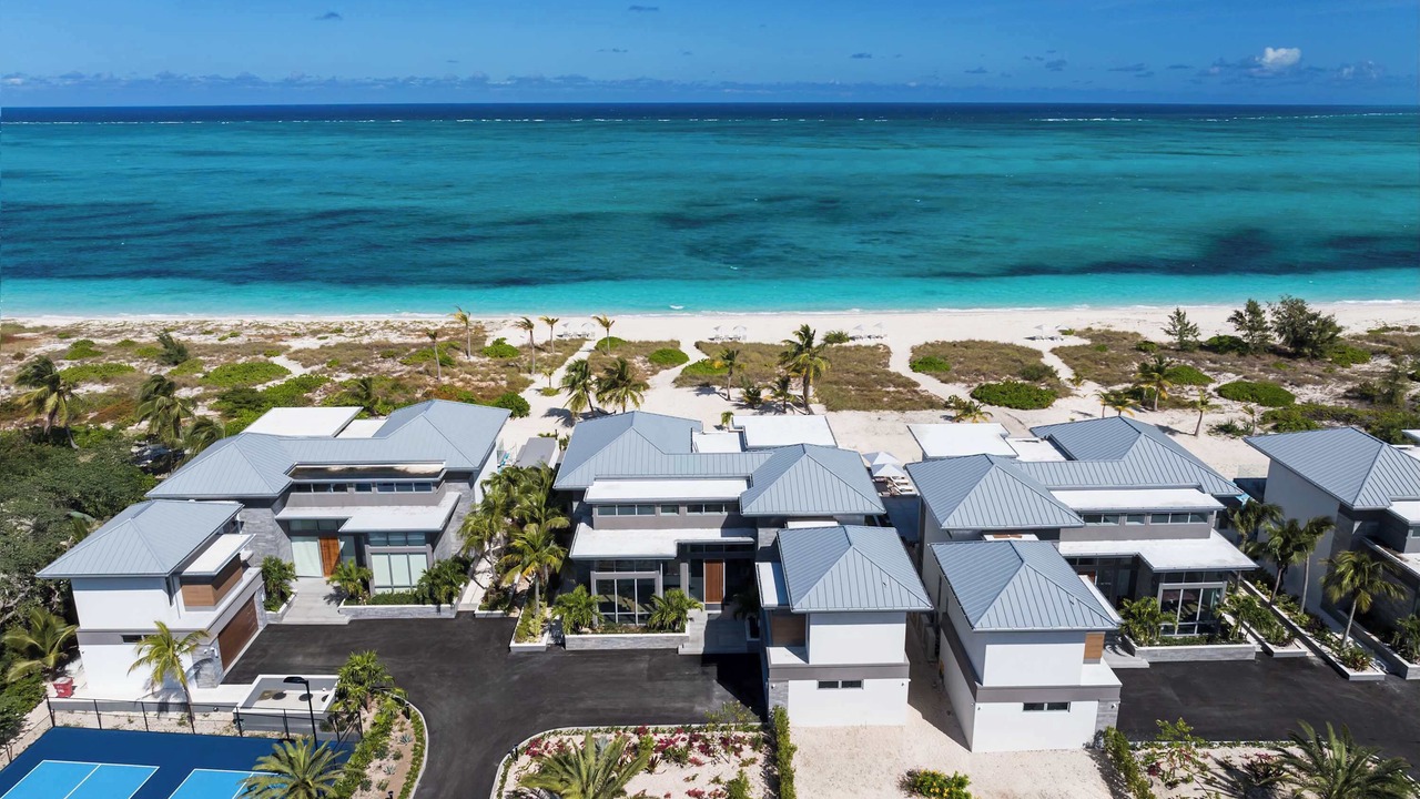 Photo of Outdoor in Grace Bay West