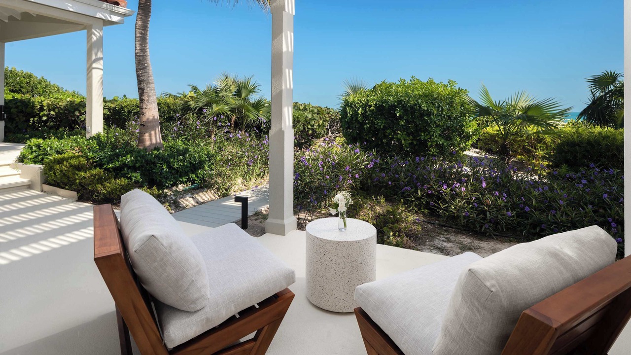 Photo of Patio Balcony in Long Bay Hills