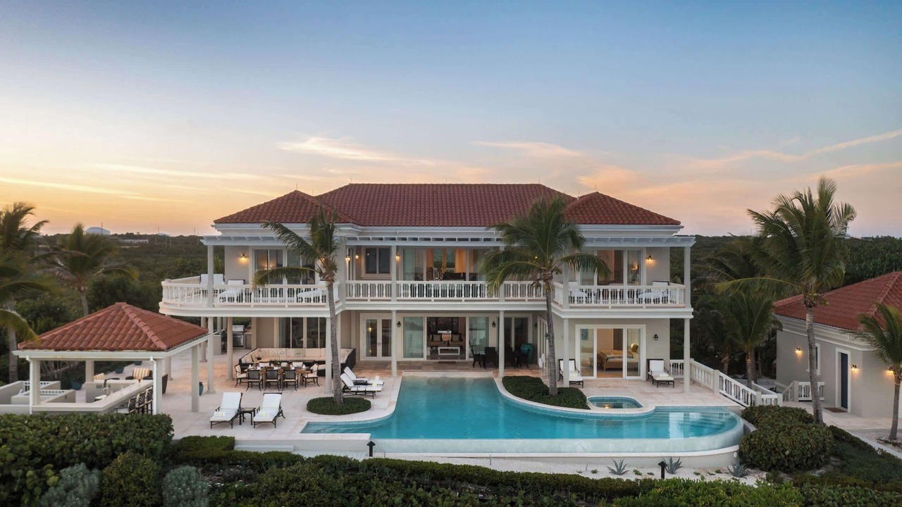 Photo of Outdoor in Long Bay Hills