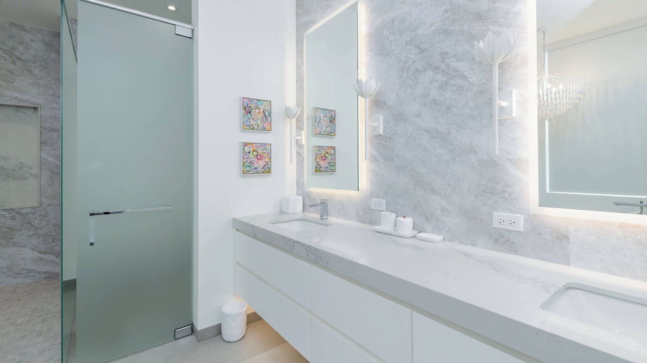 Photo of Bathroom in Grace Bay West