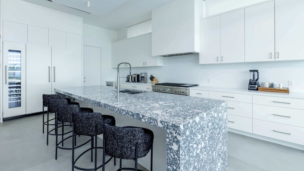 Photo of Kitchen in Grace Bay West