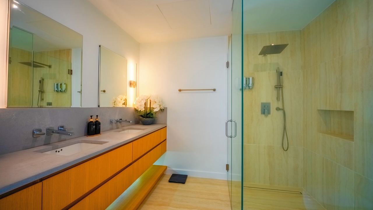 Photo of Bathroom in Discovery Bay