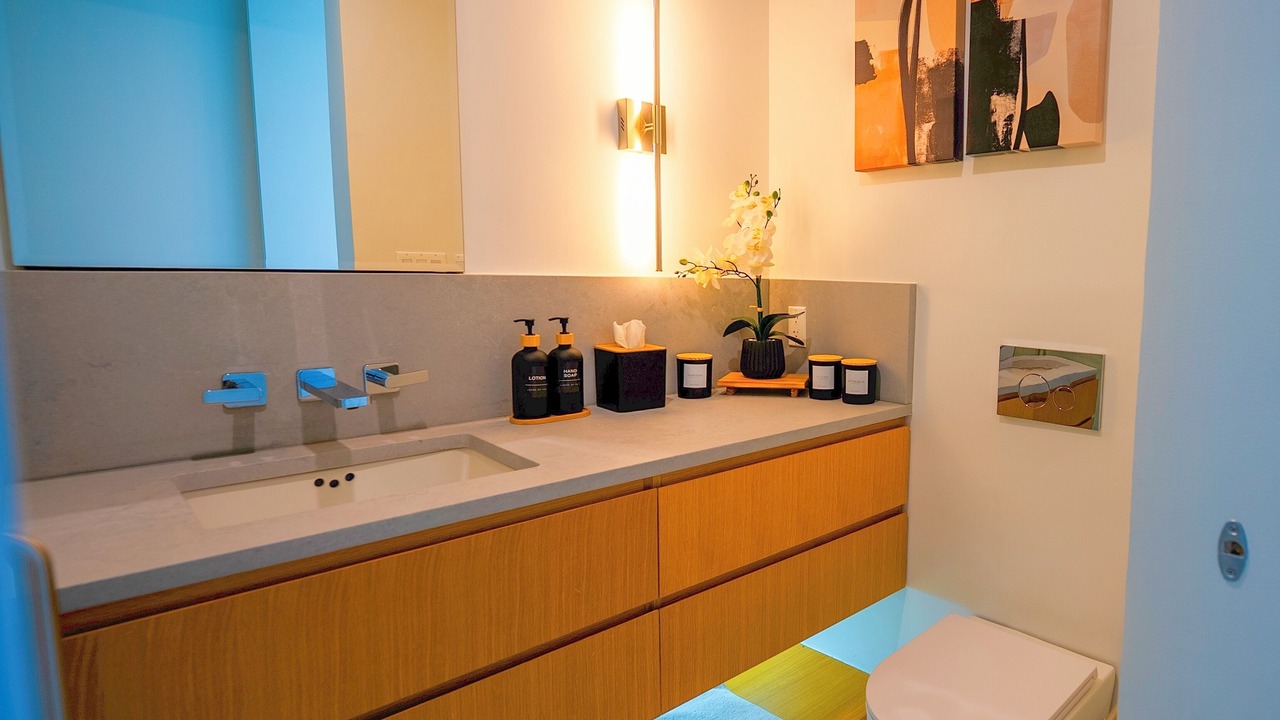 Photo of Bathroom in Discovery Bay