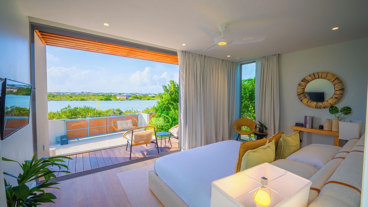Photo of Bedroom in Discovery Bay