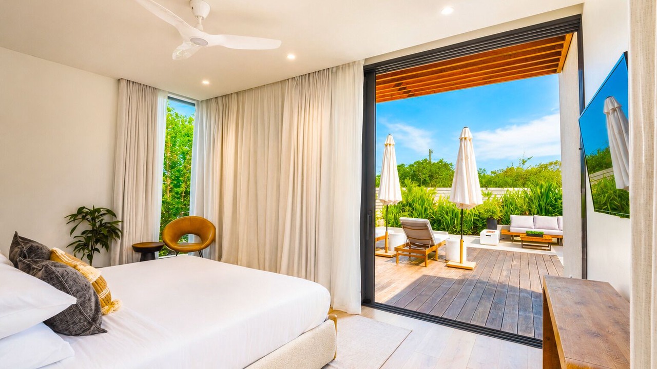 Photo of Bedroom in Discovery Bay