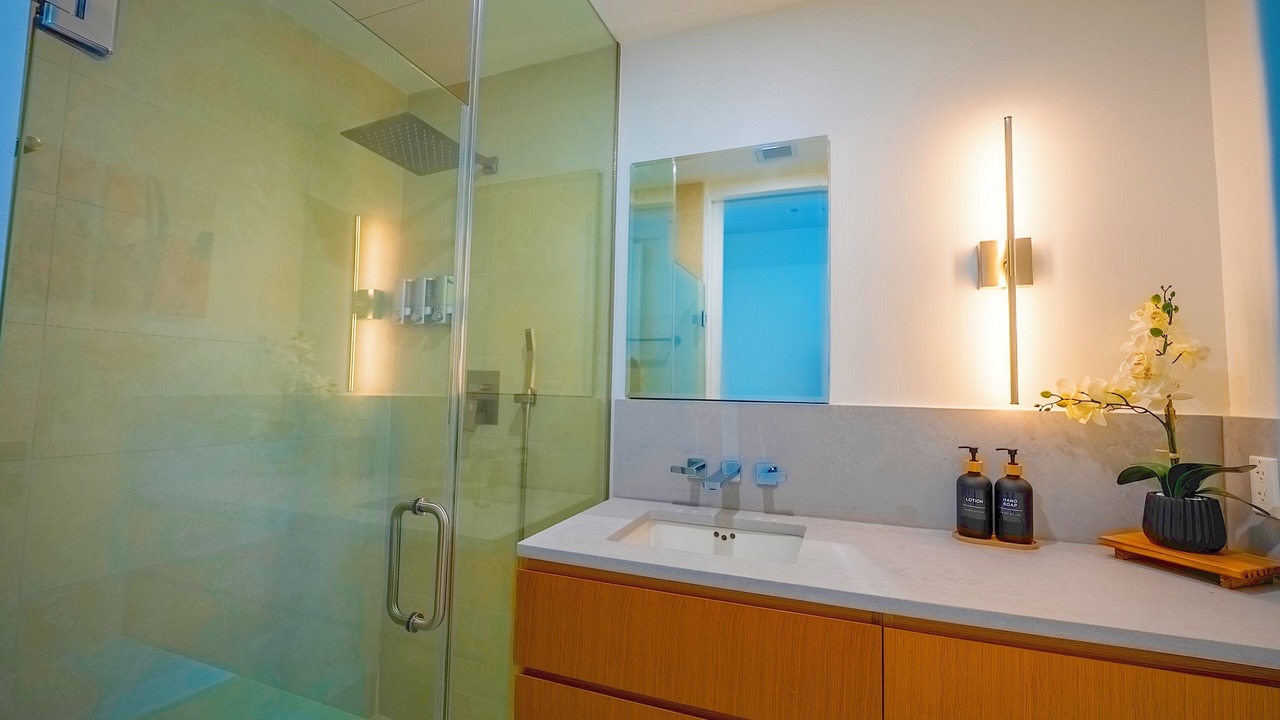 Photo of Bathroom in Discovery Bay