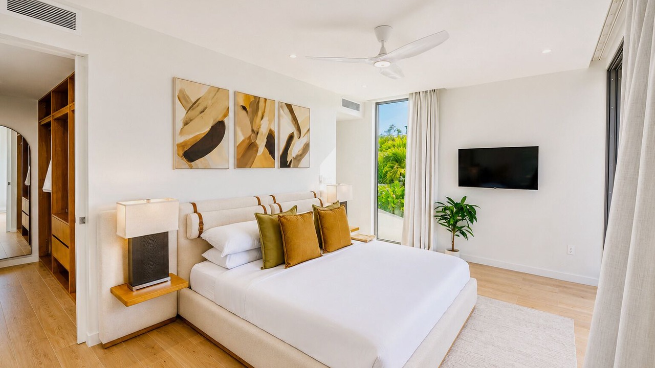 Photo of Bedroom in Discovery Bay