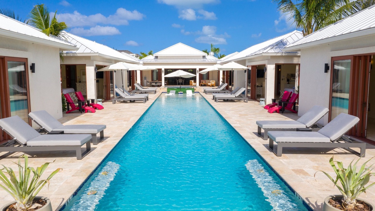Photo of Outdoor in Leeward Settlement