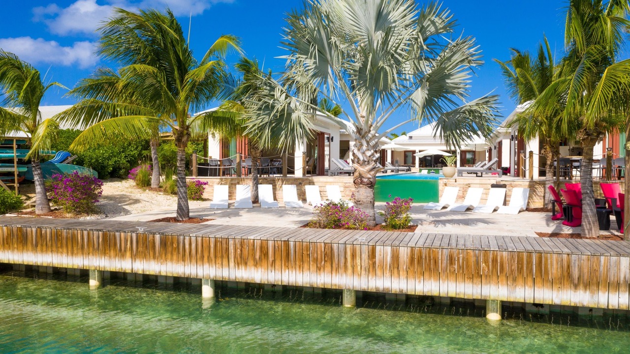 Photo of Outdoor in Leeward Settlement