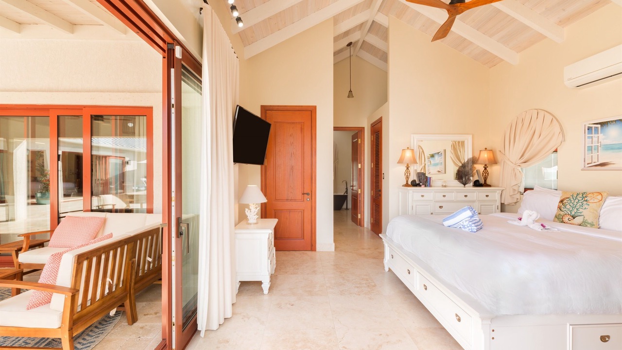 Photo of Bedroom in Leeward Settlement