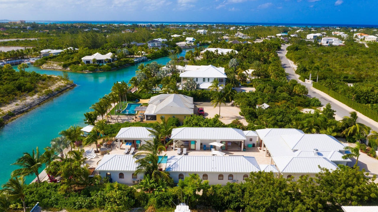 Photo of Outdoor in Leeward Settlement