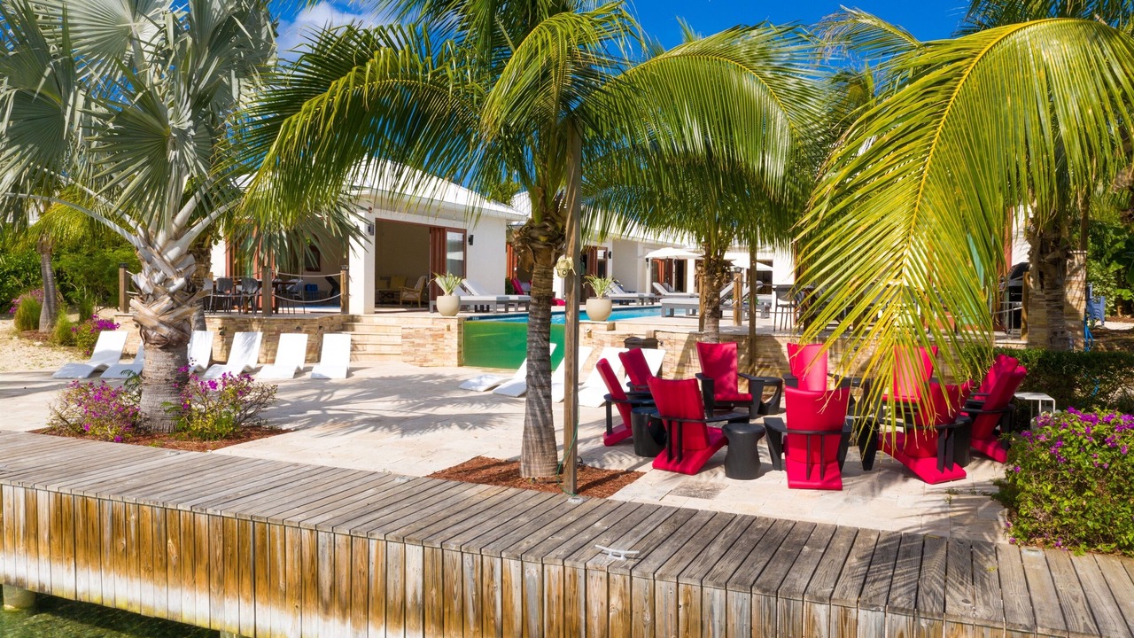 Photo of Outdoor in Leeward Settlement