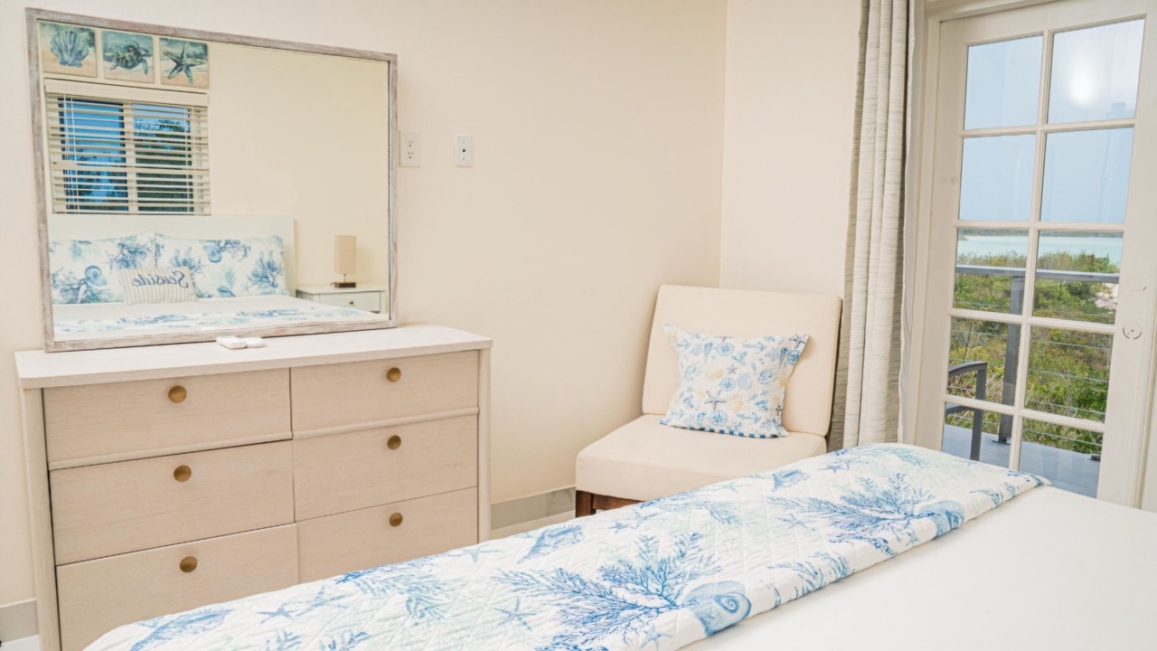 Photo of Bedroom in Discovery Bay