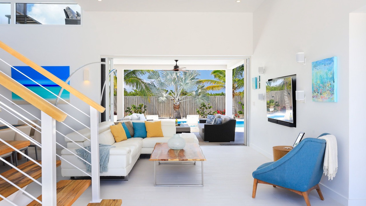 Photo of Livingroom in Leeward Settlement