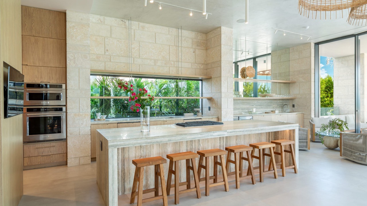 Photo of Kitchen in Long Bay