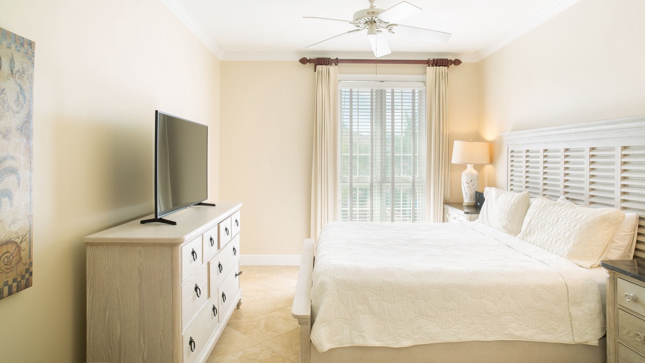 Photo of Bedroom in Grace Bay