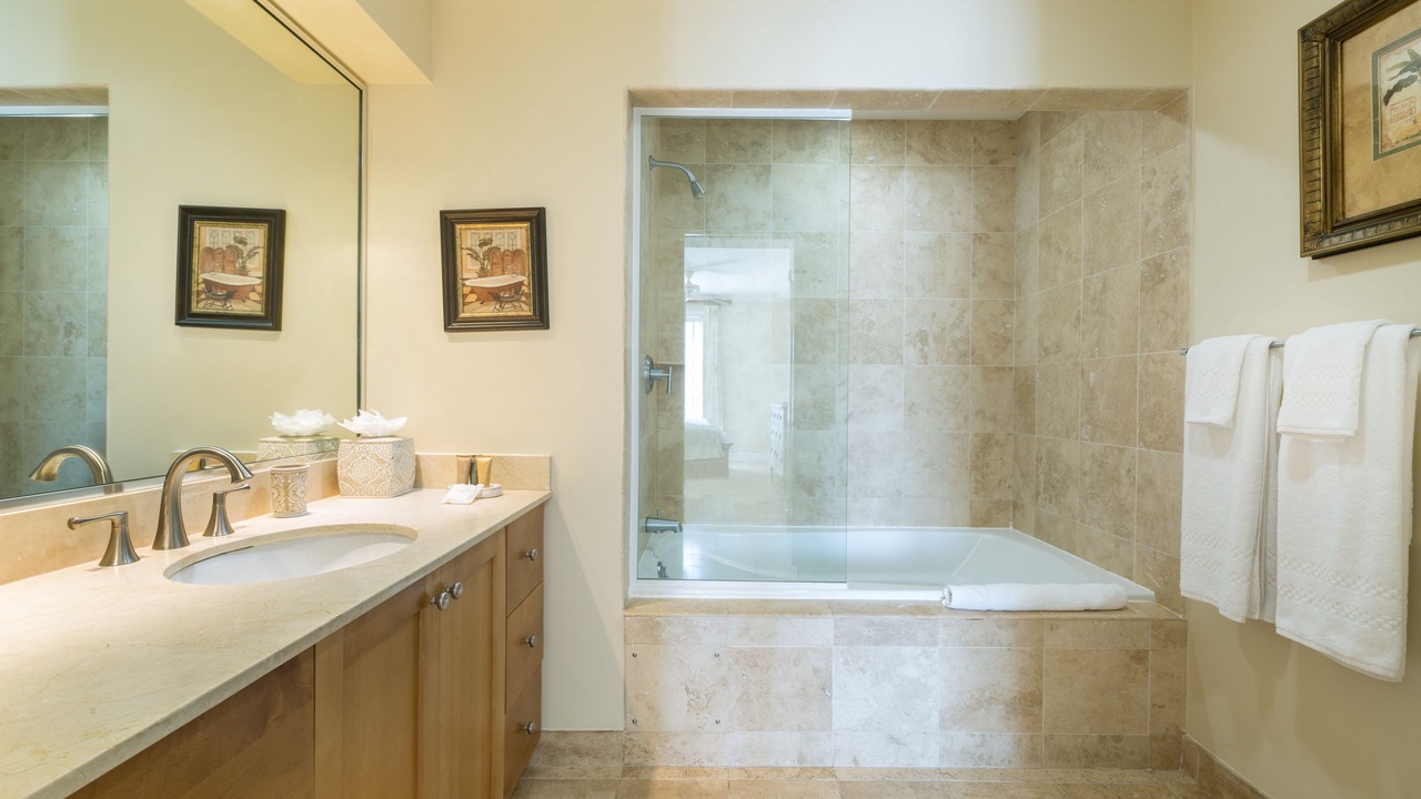 Photo of Bathroom in Grace Bay