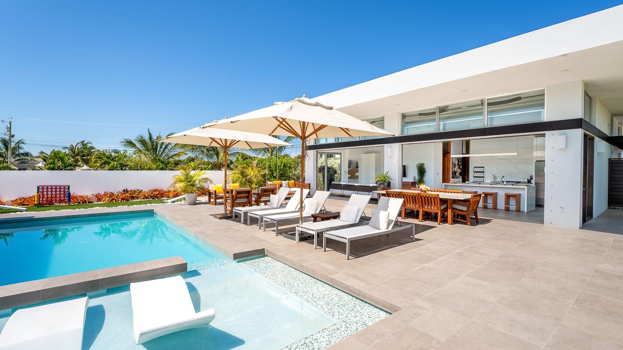 Photo of Outdoor in Long Bay