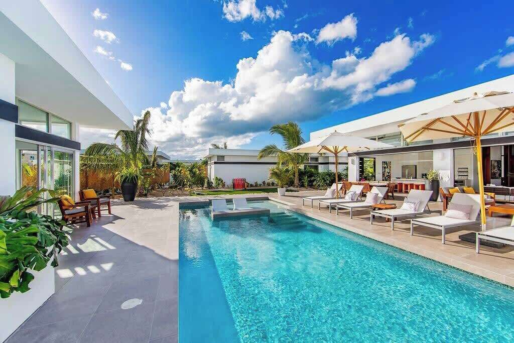Photo of Outdoor in Long Bay