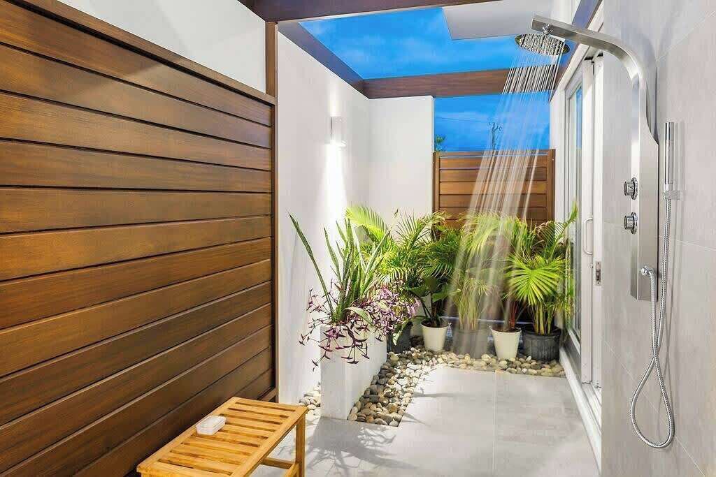 Photo of Outdoor in Long Bay