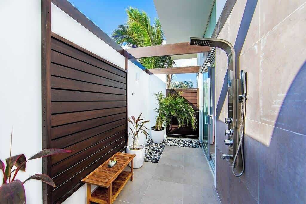 Photo of Outdoor in Long Bay