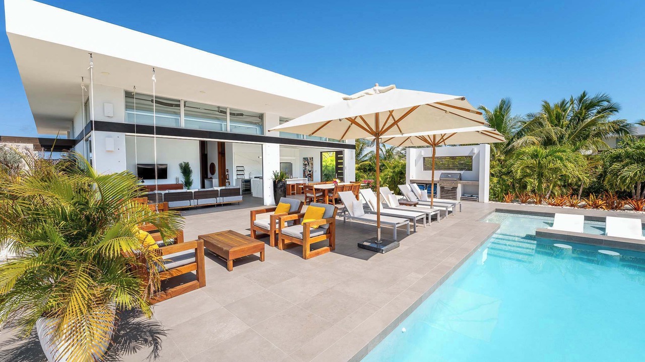 Photo of Outdoor in Long Bay