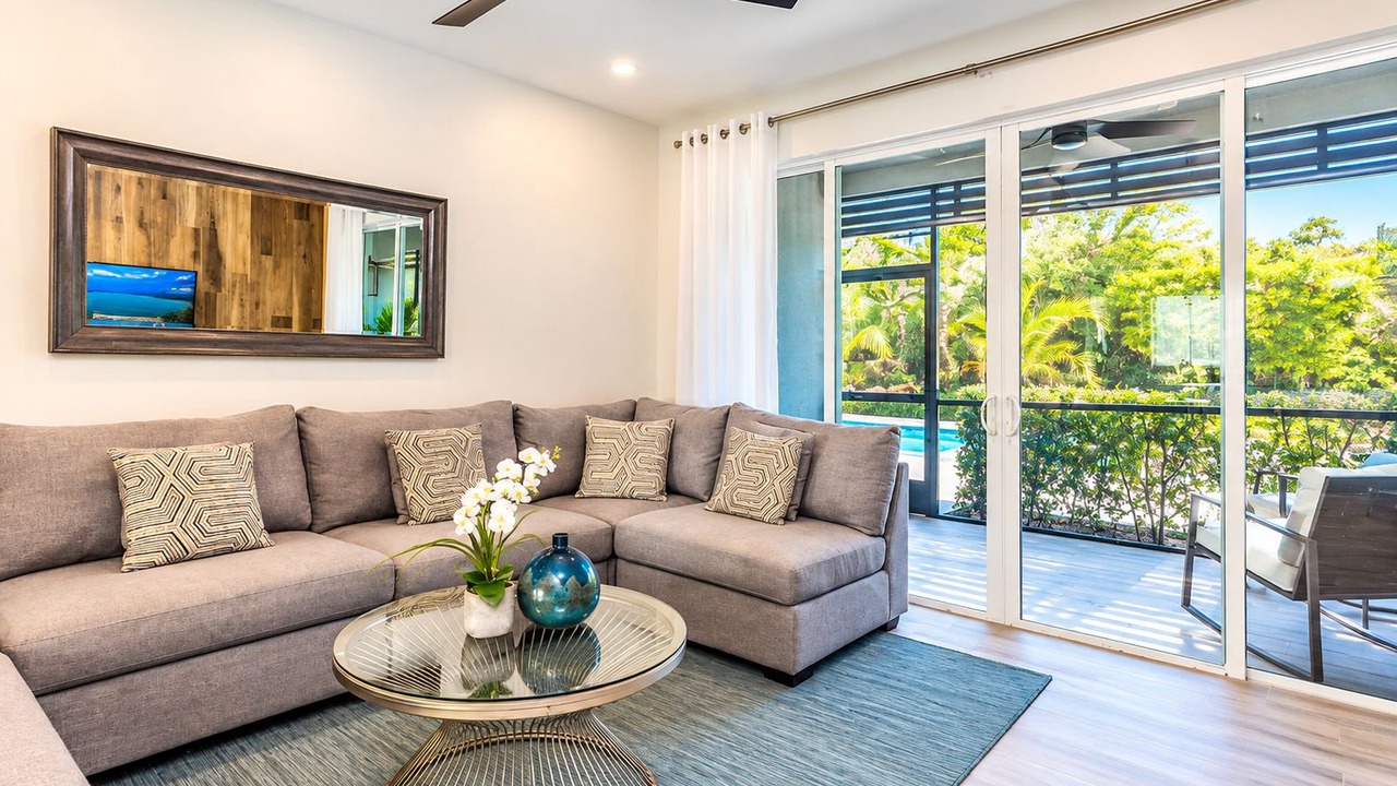 Photo of Livingroom in Grace Bay Hills