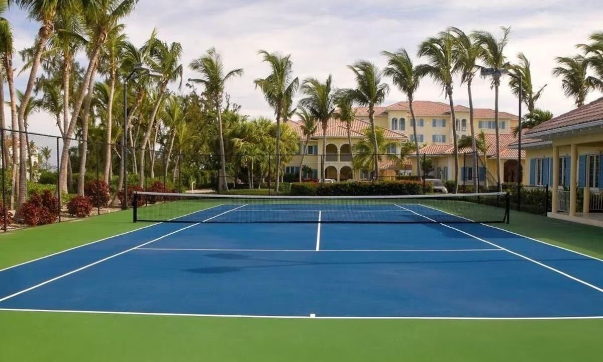 Photo of Others in Grace Bay