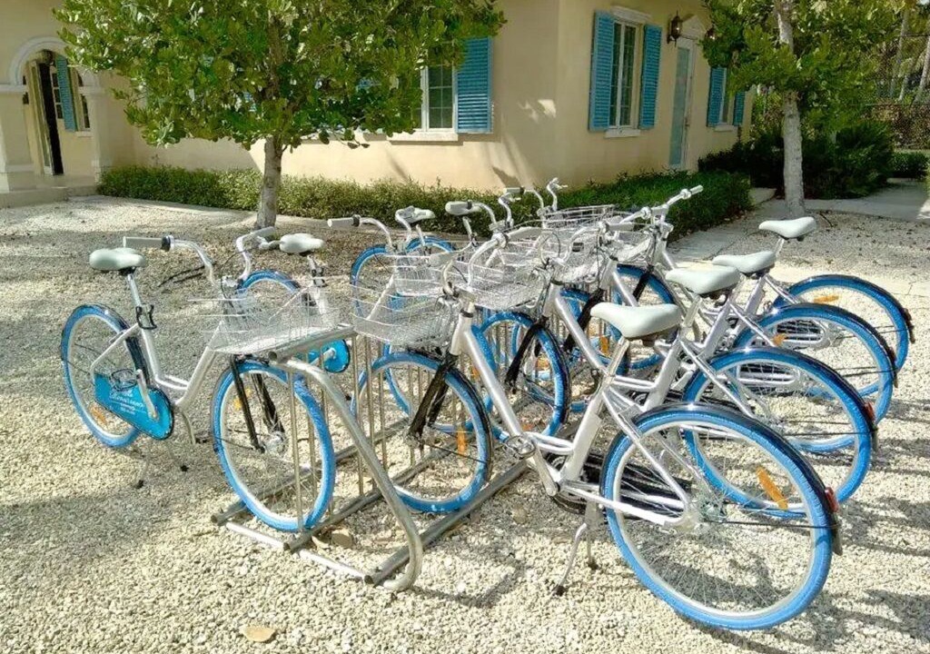 Photo of Others in Grace Bay
