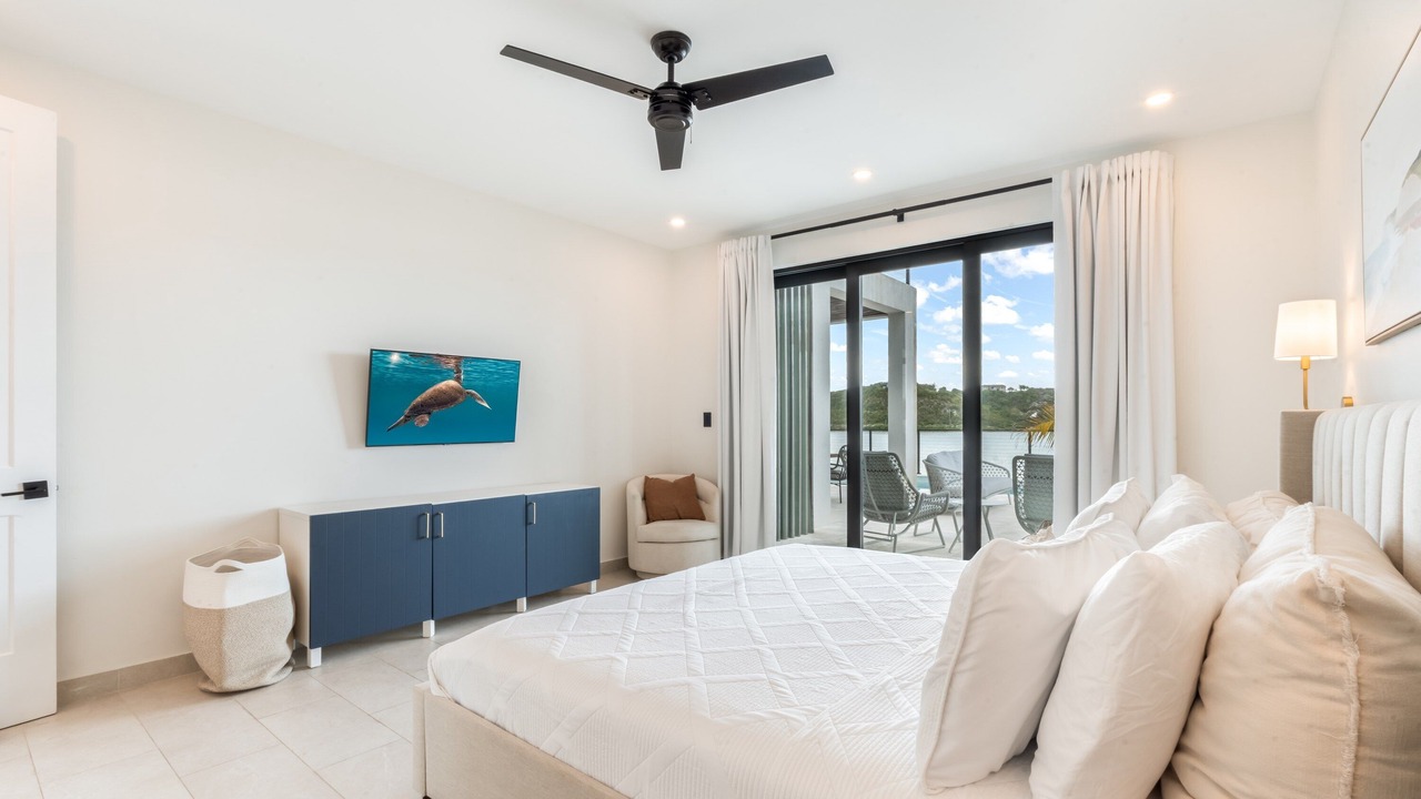Photo of Bedroom in Venetian Road Settlement