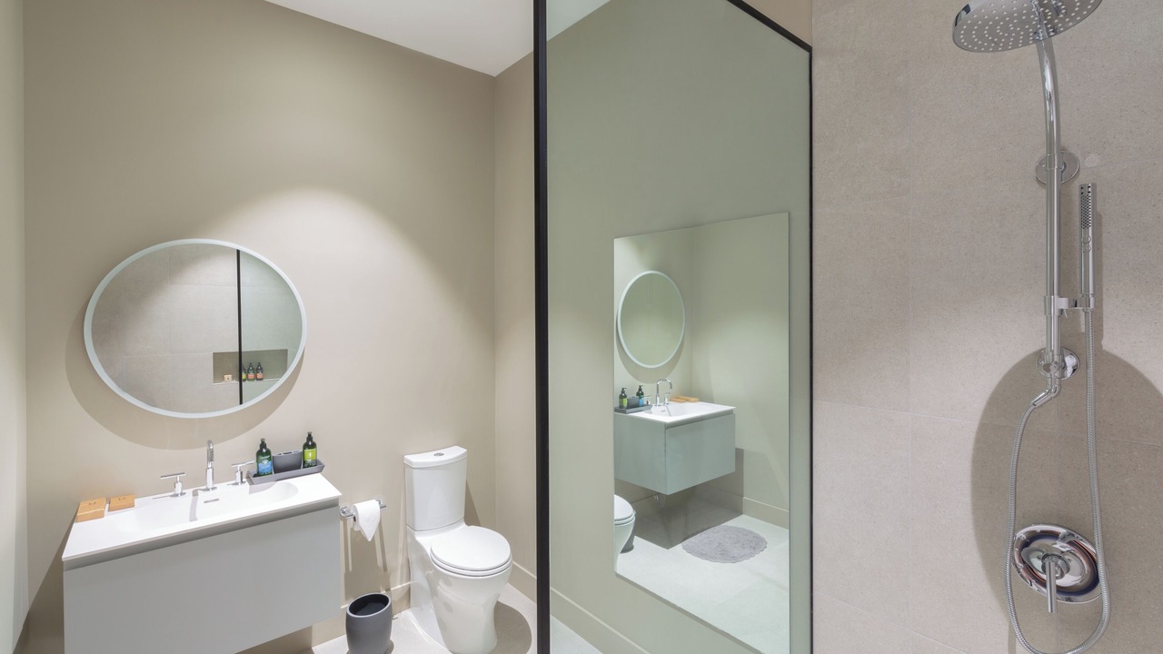 Photo of Bathroom in Long Bay Hills