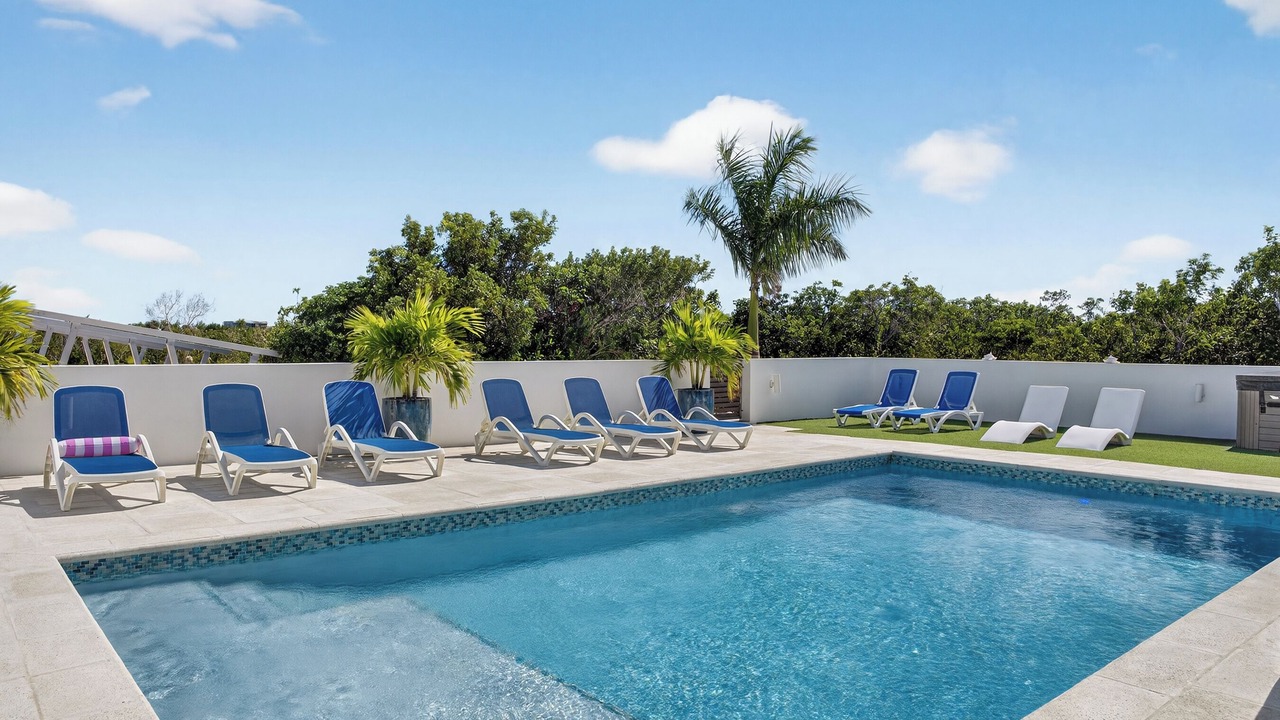 Photo of Outdoor in Long Bay