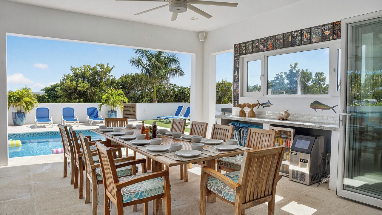 Photo of Outdoor in Long Bay