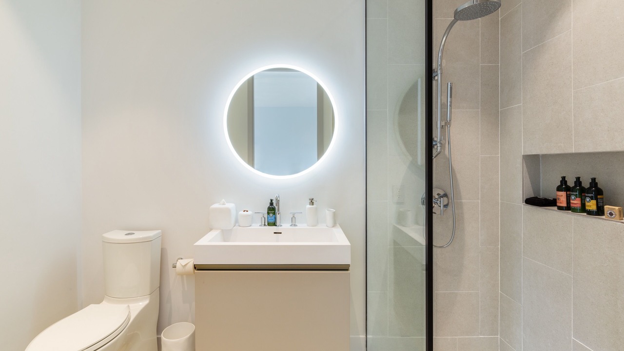 Photo of Bathroom in Long Bay Hills