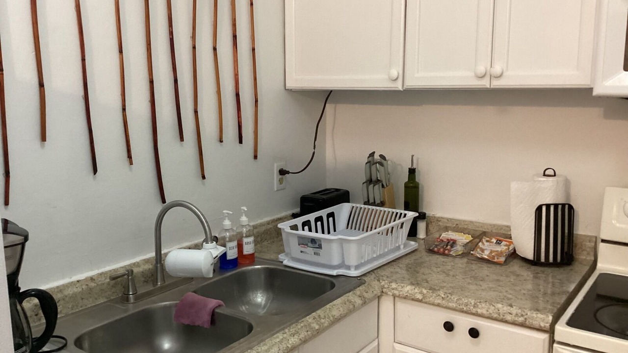 Photo of Kitchen in Cockburn Town