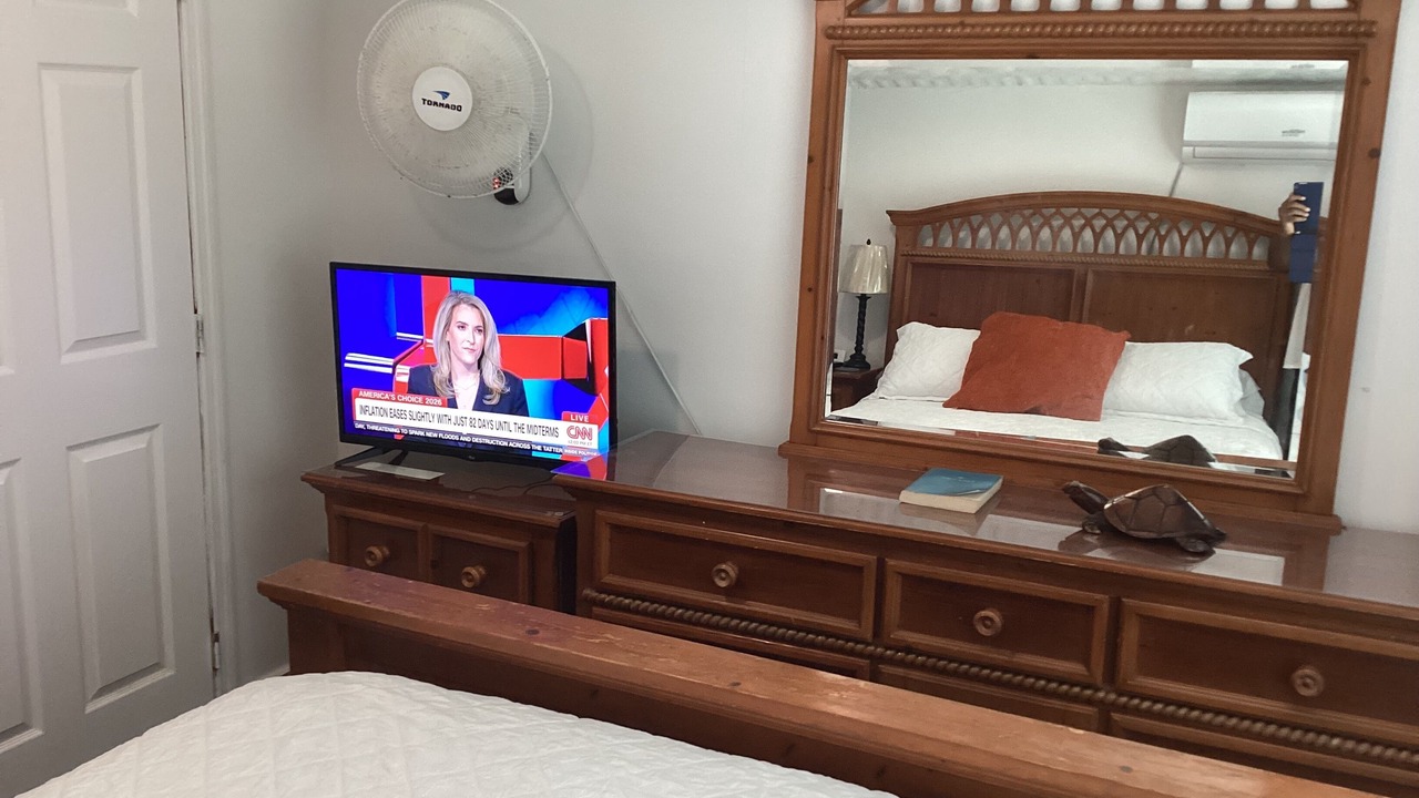 Photo of Bedroom in Cockburn Town