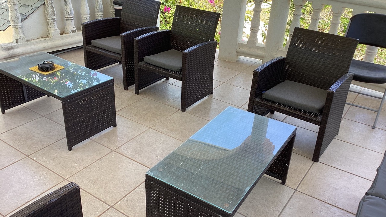 Photo of Patio Balcony in Cockburn Town