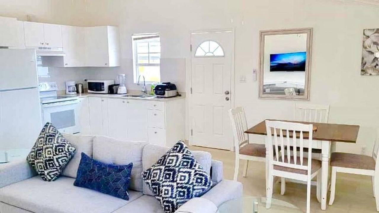 Photo of Livingroom in Ocean Point